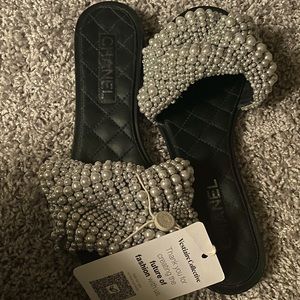 Authentic Pearl Chanel Mules Sandals w/h interlocking CC's